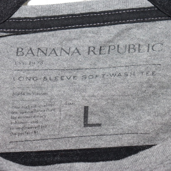 EUC Grey Cotton Banana Republic Long Sleeve Soft-Wash Tee Size L - Picture 5 of 6